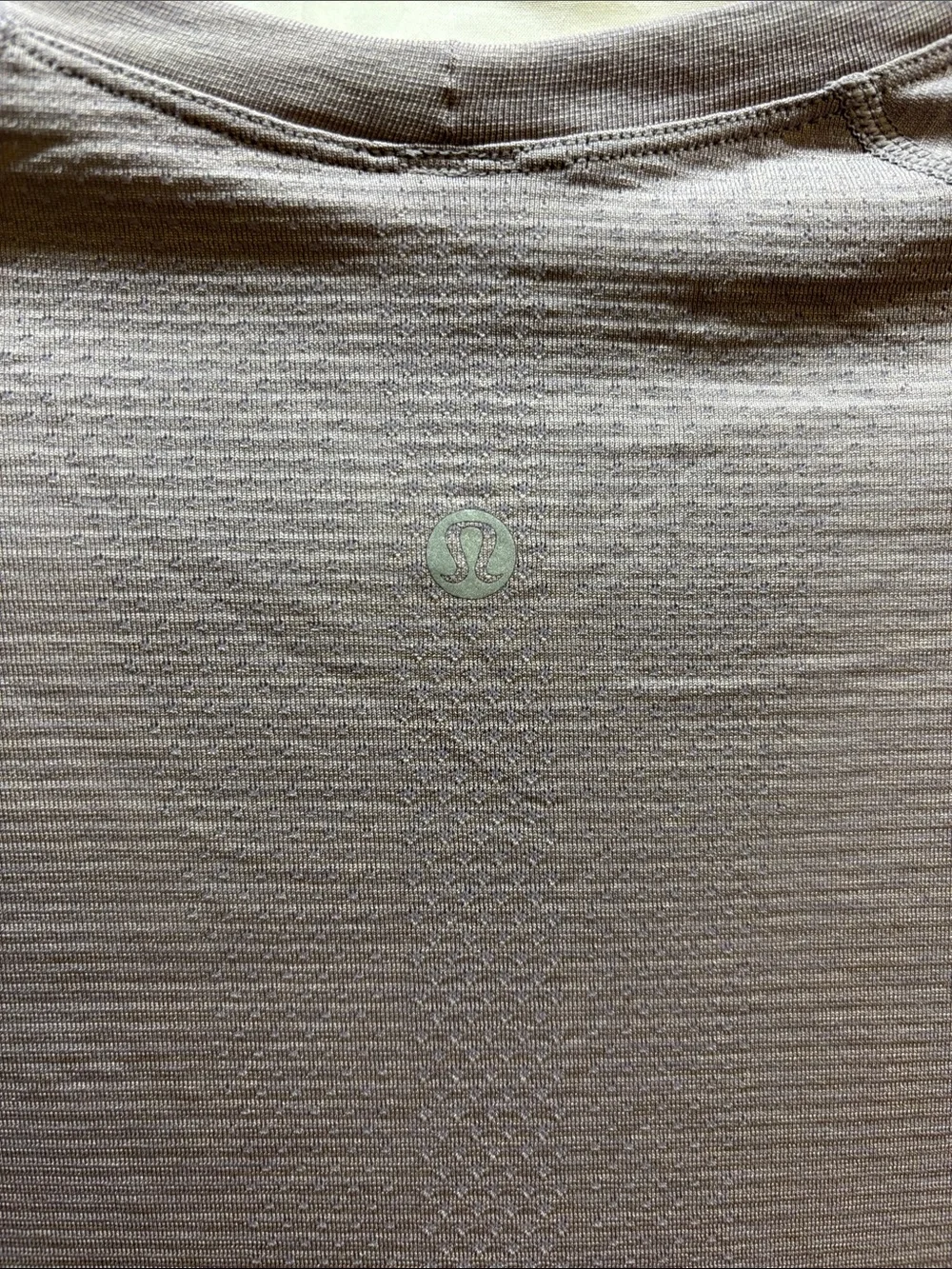 Lululemon Swiftly Tech Short Sleeve 2.0 - Violet Verbena or purple ash- size 6